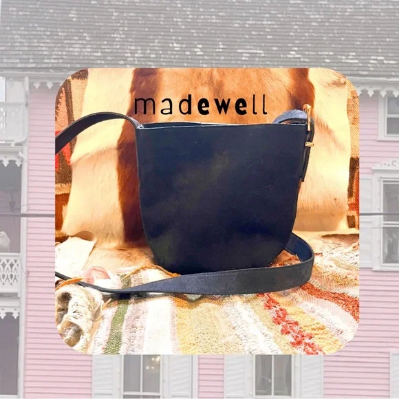 🆕 Madewell dark navy black suede & leather mini tote bucket crossbody bag - Picture 2 of 9